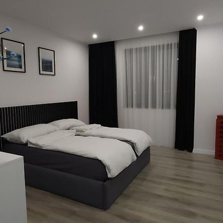 Durres City Apartment, City Center & Close To The Beach Eksteriør billede