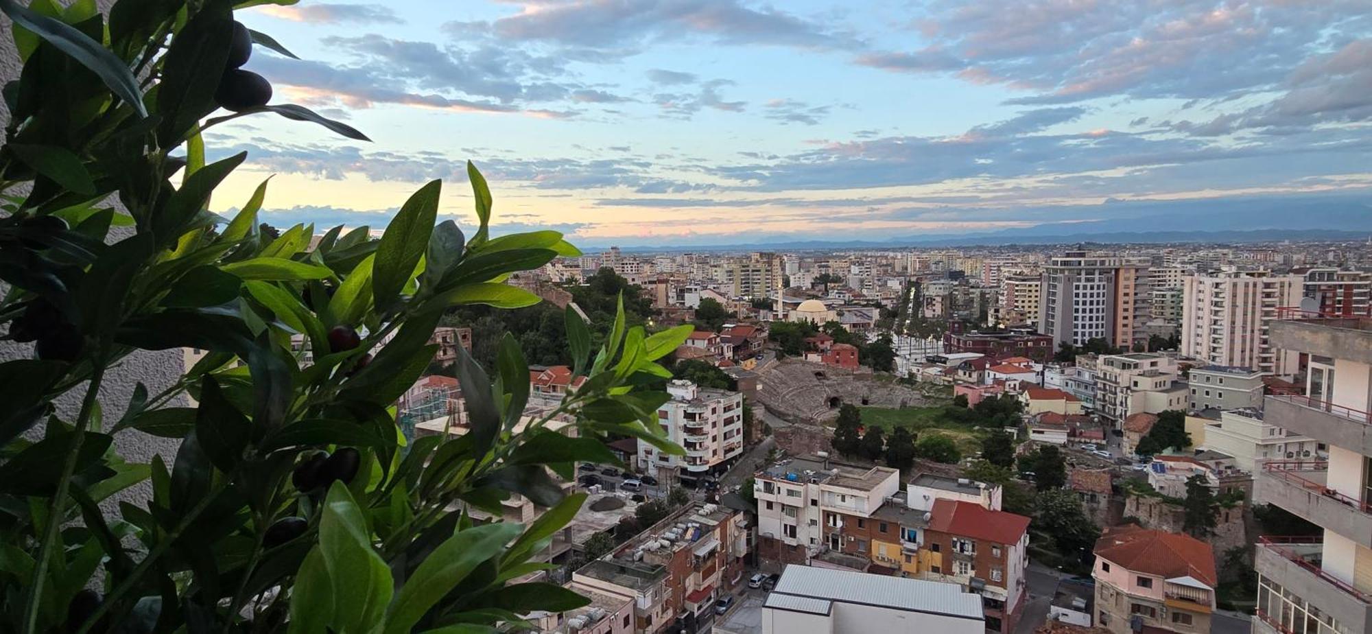 Durres City Apartment, City Center & Close To The Beach Eksteriør billede